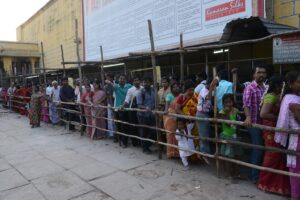 Read more about the article Kamatchi Amman Crowd