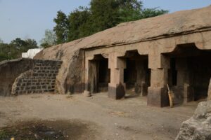 Read more about the article Mamandur Rok Cut Temple